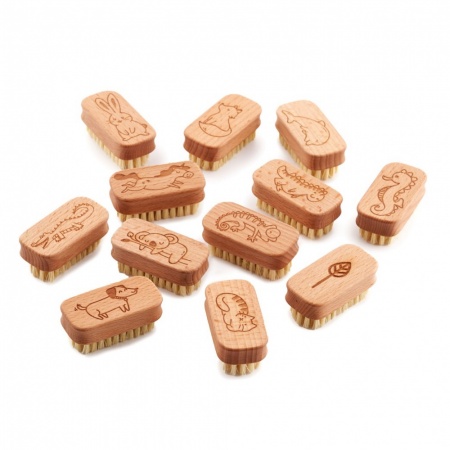ecoLiving Children's Nail Brush (FSC 100%)